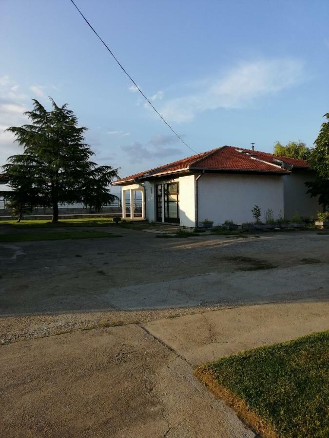 Apartman Studio Katarina Golubac Exterior foto